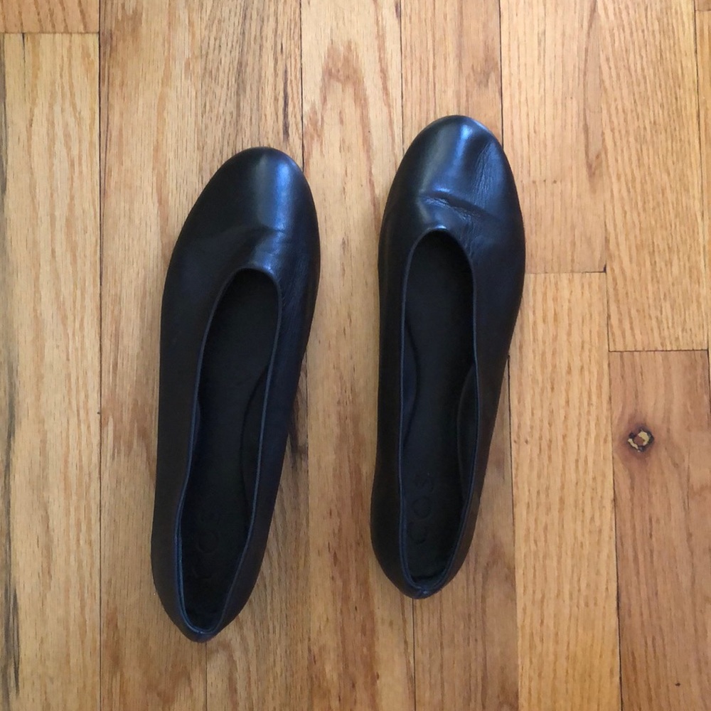 COS glove flats (no longer in stores)